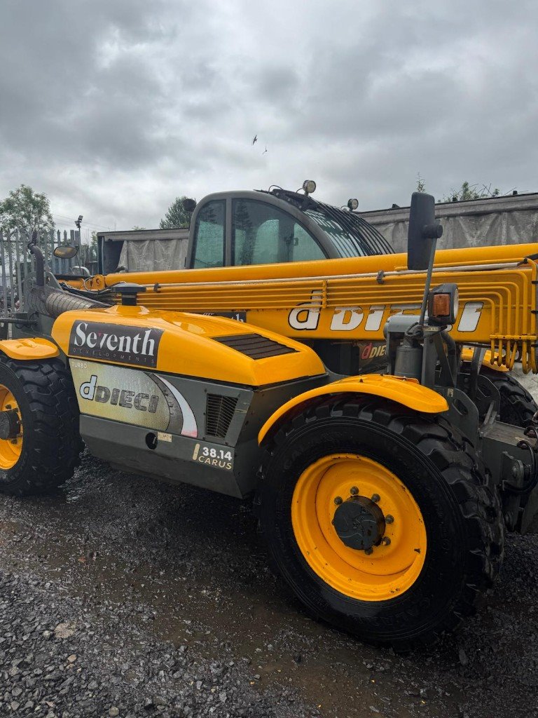 Clean telehandler bodywork after washing